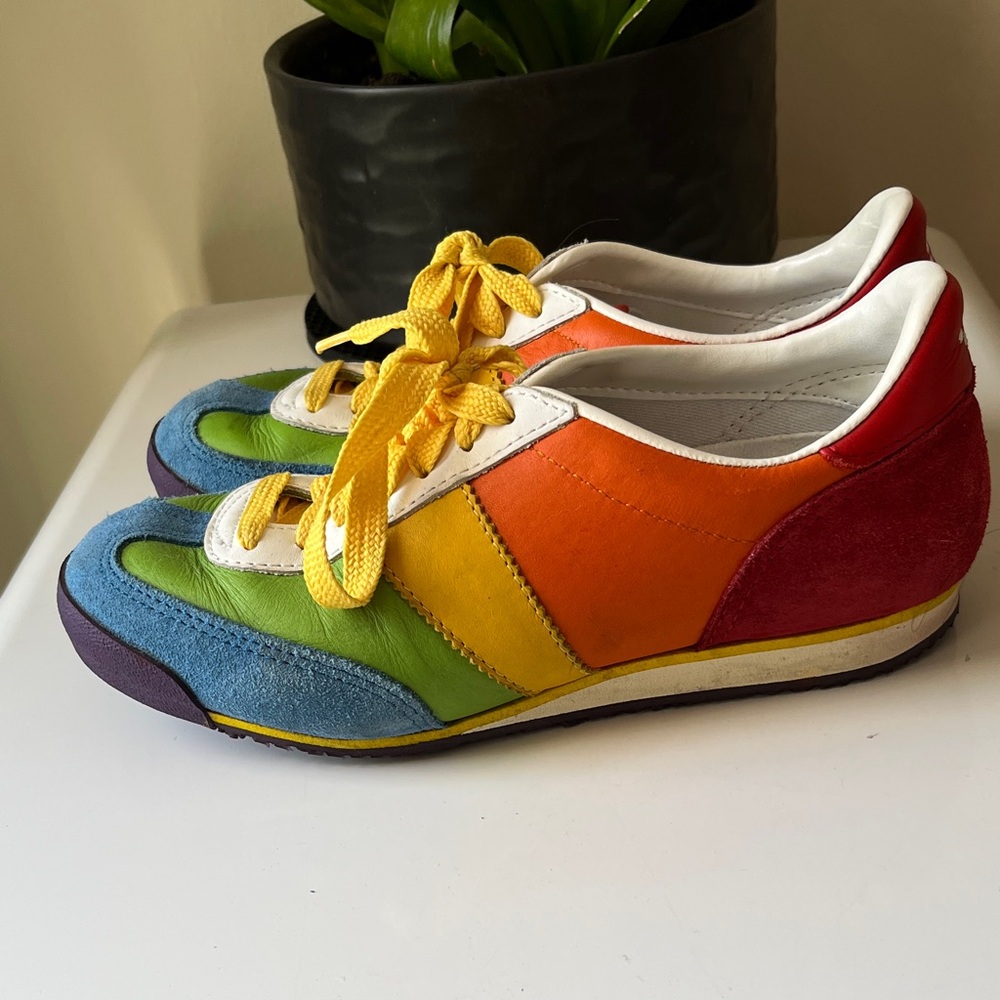 Colorful Women's Sneakers with Yellow Laces - Picture 5 of 6